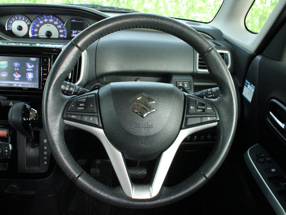 スズキ　ソリオ　バンディット　ハイブリッドMV17枚目