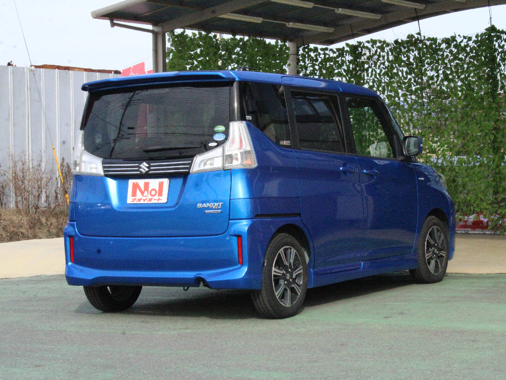 スズキ　ソリオ　バンディット　ハイブリッドMV4枚目