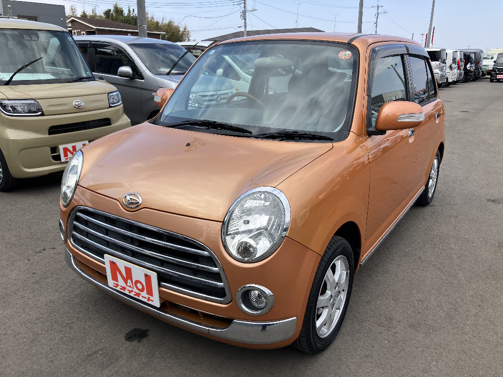 ダイハツ　ミラジーノ　プレミアムX4枚目