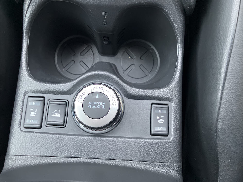 ニッサン　エクストレイル　20XtエマージェーシーブレーキPK17枚目