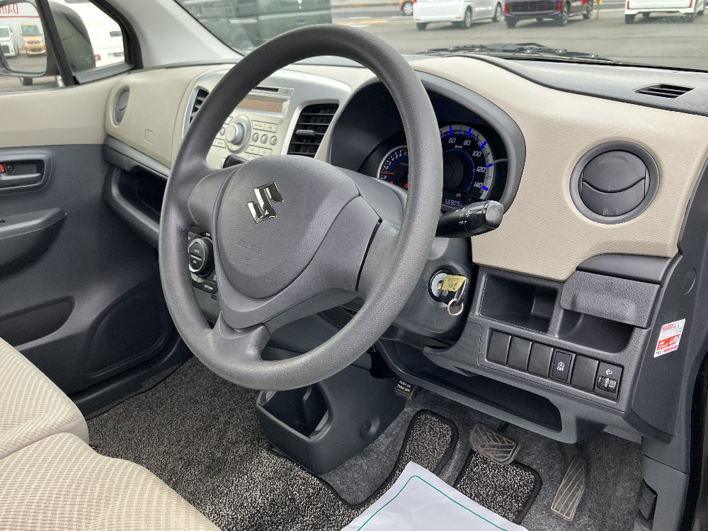 スズキ　ワゴンＲ　FX9枚目