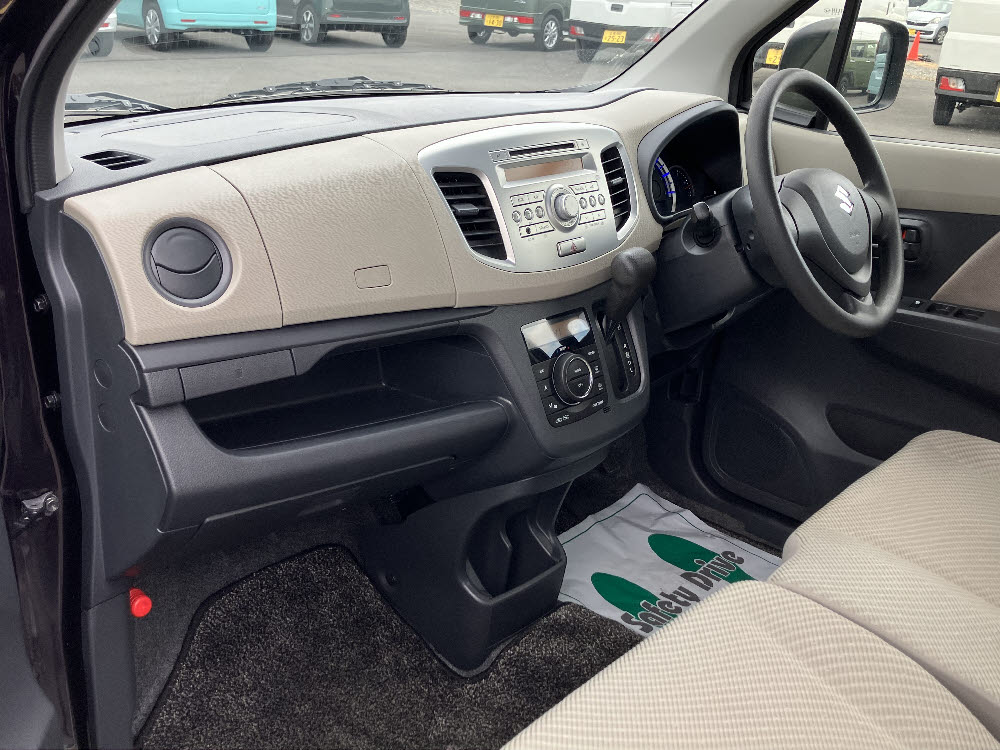 スズキ　ワゴンＲ　FX2枚目