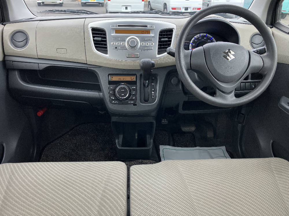 スズキ　ワゴンＲ　FX3枚目