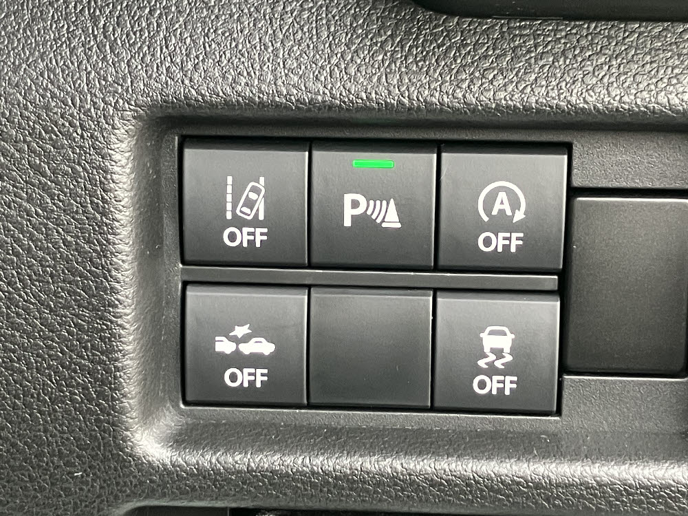 スズキ　ハスラー　ハイブリッドX12枚目