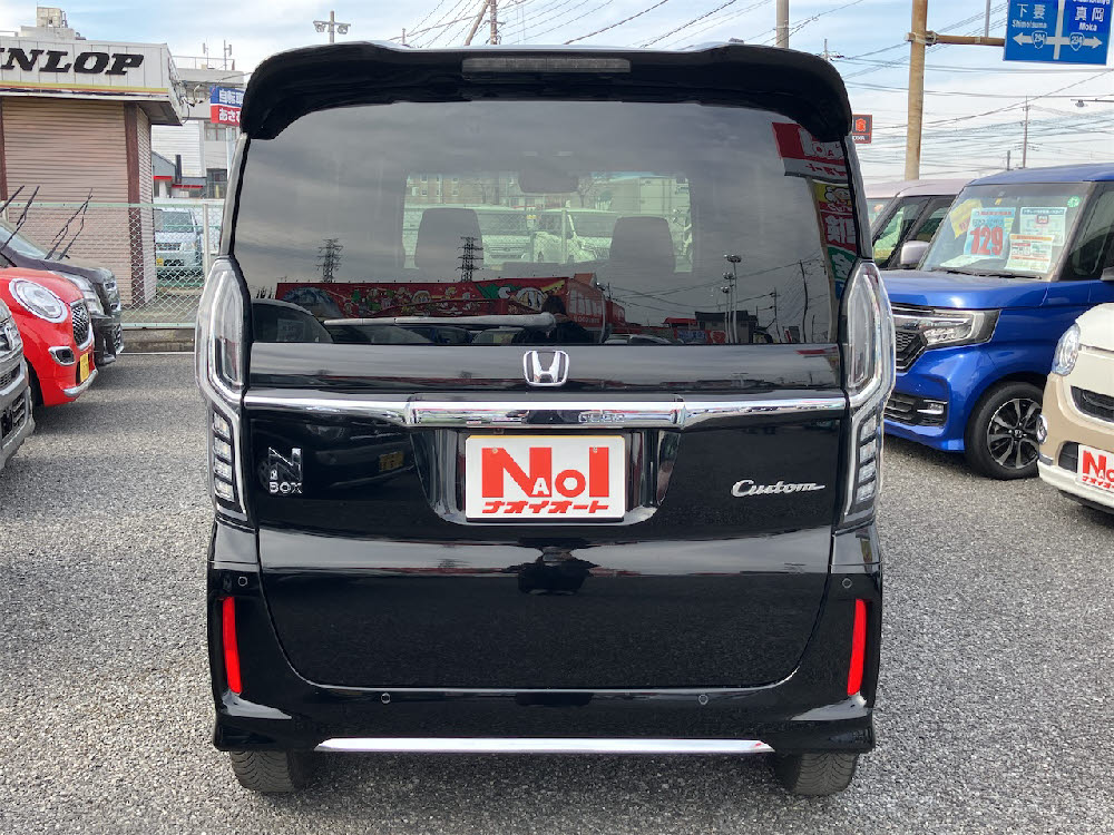 ホンダ　N-BOX カスタム　L　1754商談中4枚目