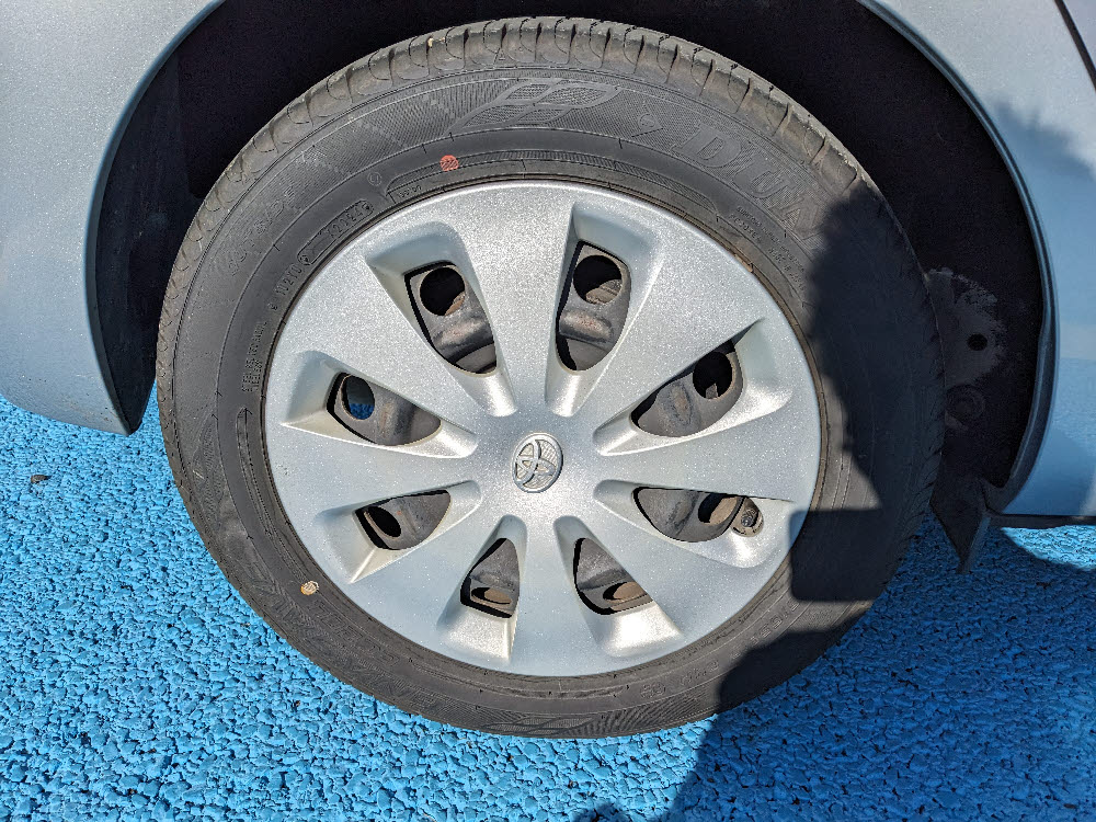 トヨタ　アクア　S8枚目