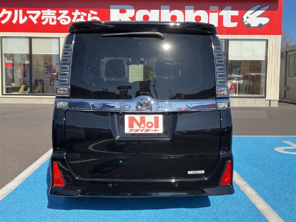 トヨタ　ヴォクシー  ZSキラメキ210枚目