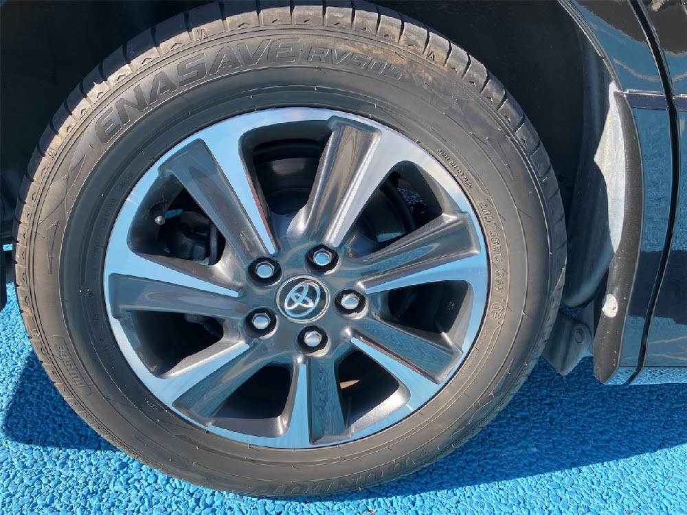 トヨタ　ヴォクシー  ZSキラメキ28枚目