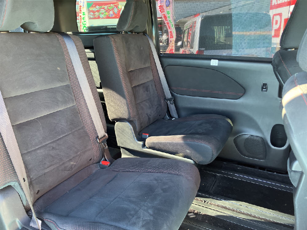 ニッサン　セレナ　ニスモ13枚目