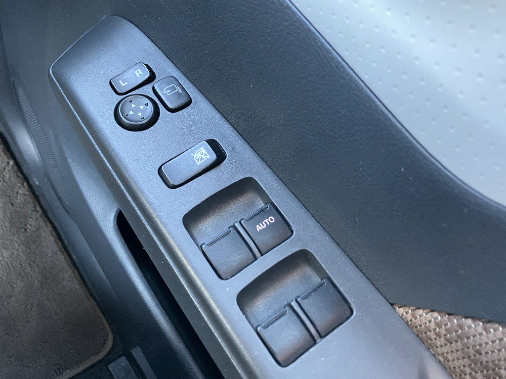 ニッサン　モコ　X16枚目