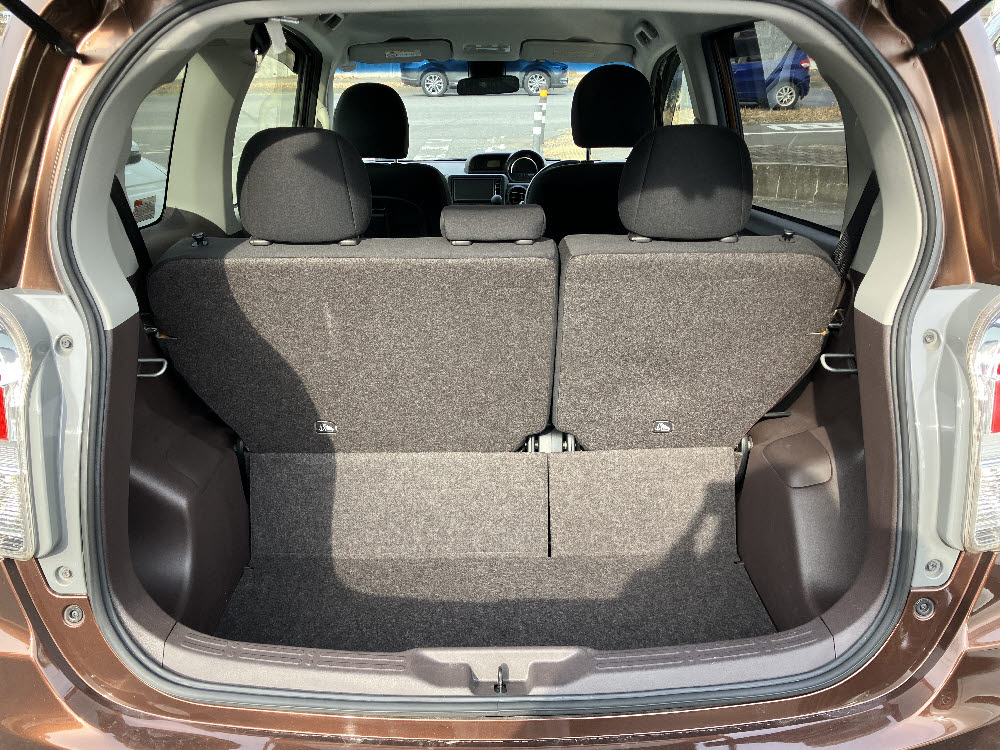 トヨタ　スペイド　F セーフティセンス10枚目