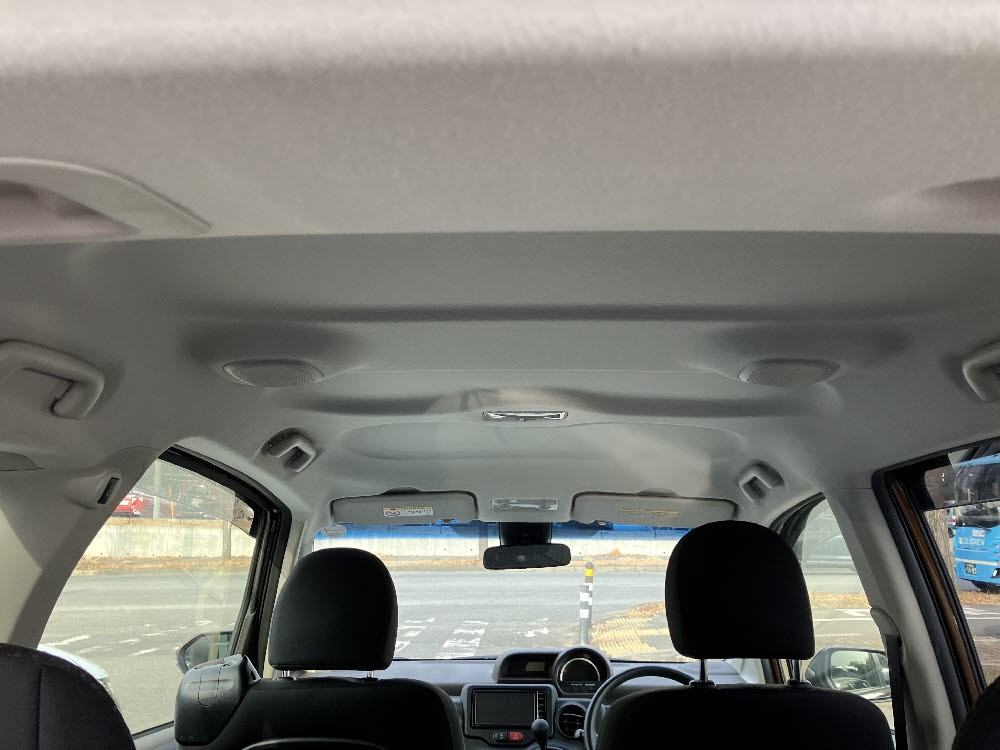 トヨタ　スペイド　F セーフティセンス11枚目