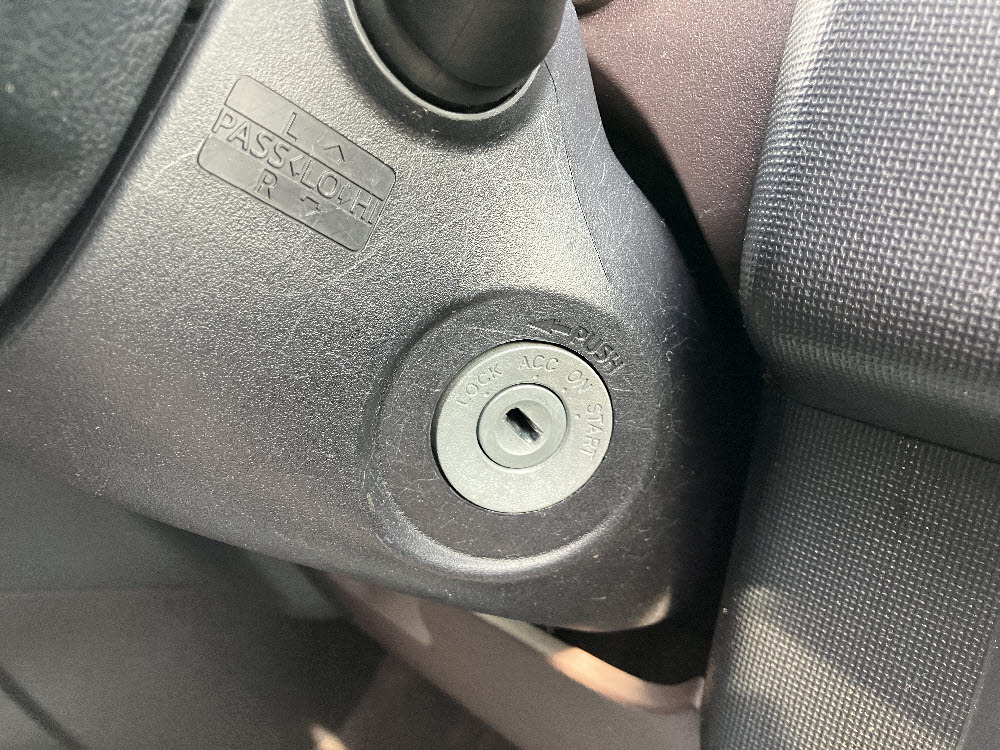 トヨタ　スペイド　F セーフティセンス15枚目