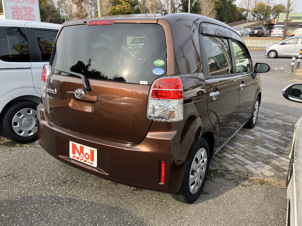 トヨタ　スペイド　F セーフティセンス5枚目