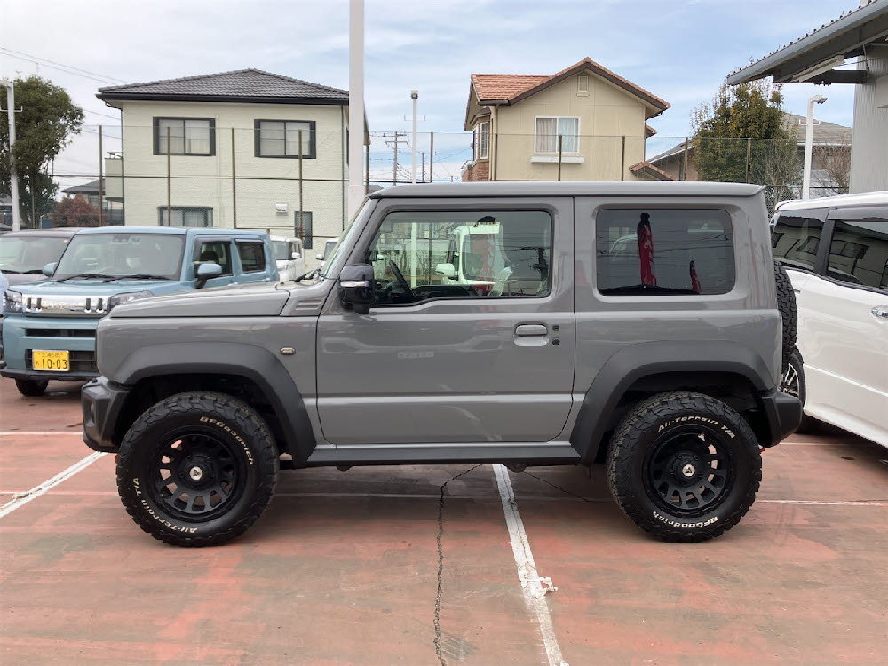 スズキ　ジムニーシエラ　JC 4WD MT4枚目