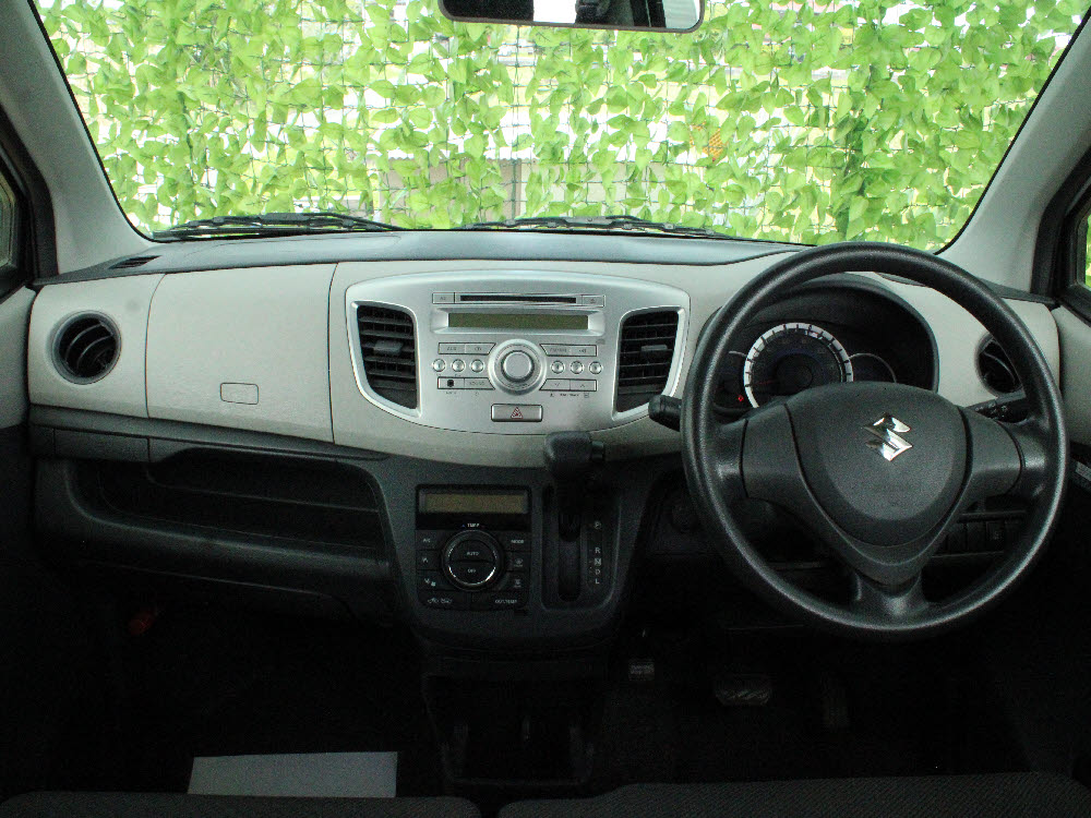 スズキ　ワゴンＲ　FX16枚目