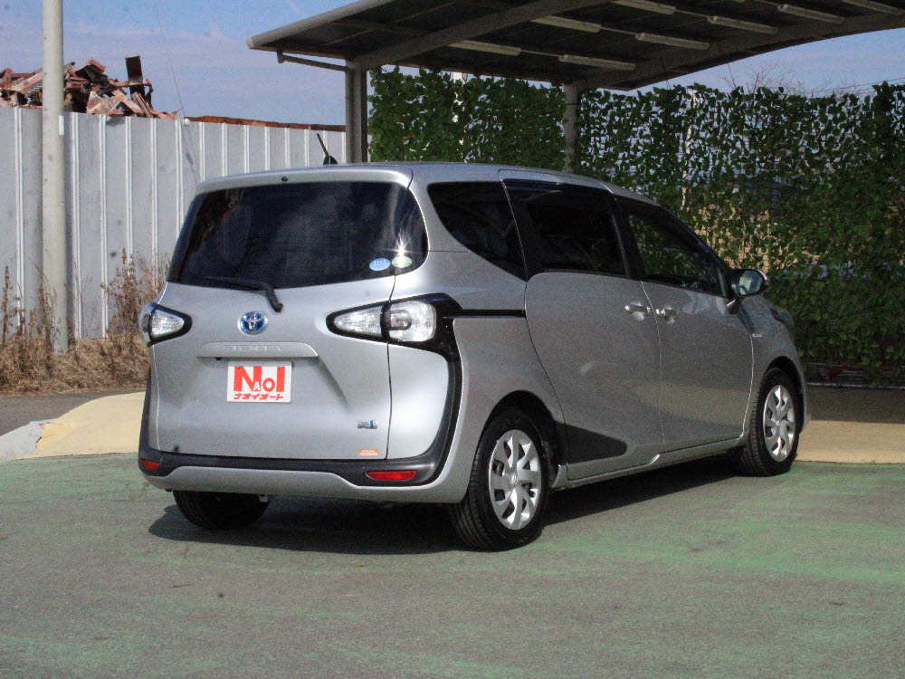 トヨタ　シエンタ　HYBRID　G4枚目