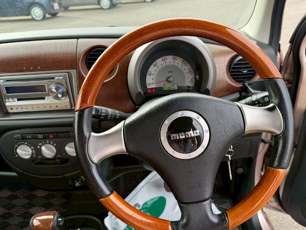 ダイハツ　ミラジーノ プレミアムL10枚目