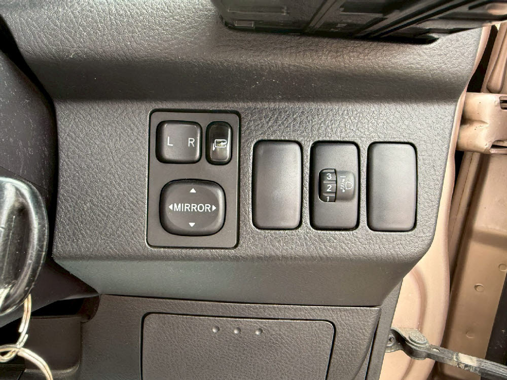 ダイハツ　ミラジーノ プレミアムL15枚目