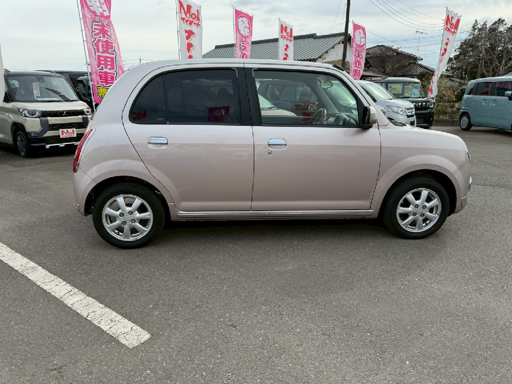 ダイハツ　ミラジーノ プレミアムL6枚目