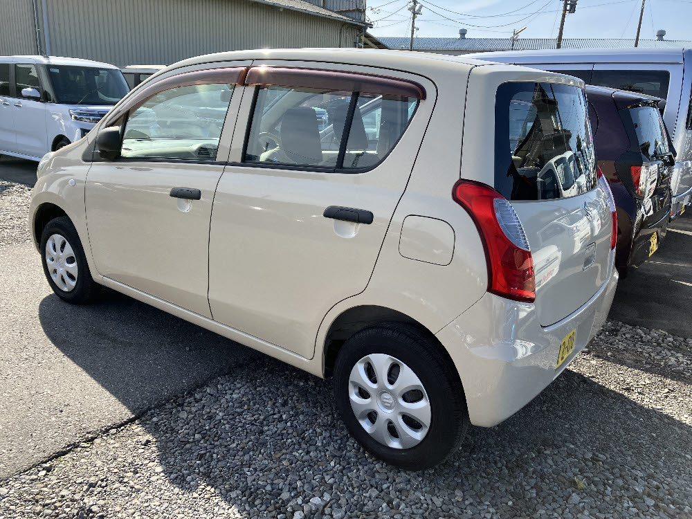 スズキ　アルト　F1枚目