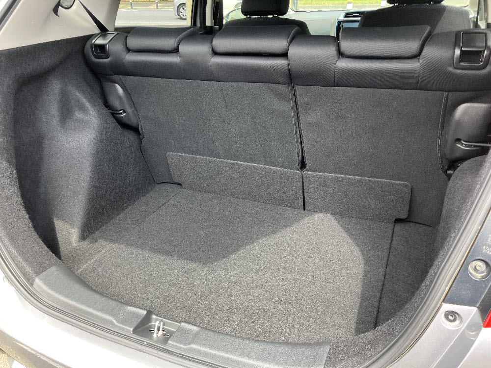 ホンダ　フィット　1.3G-F　レンタアップ10枚目