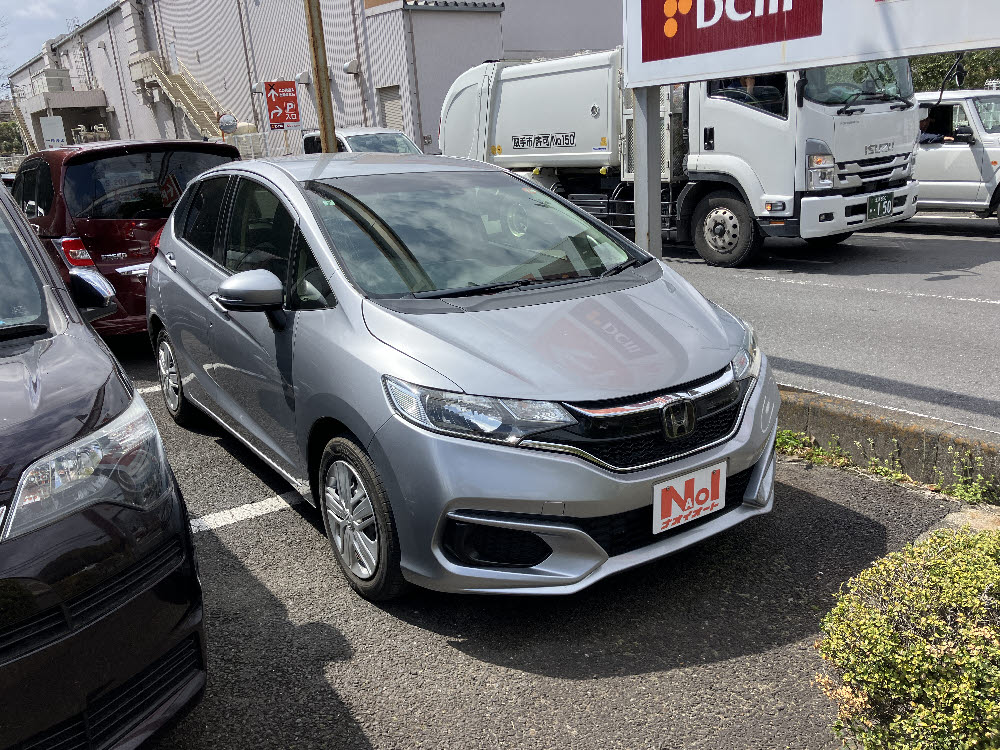 ホンダ　フィット　1.3G-F　レンタアップ2枚目