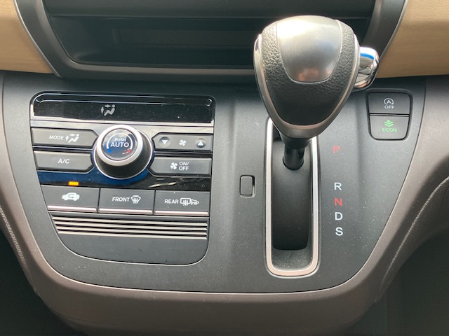 ホンダ　フリード　G Honda SENSING16枚目