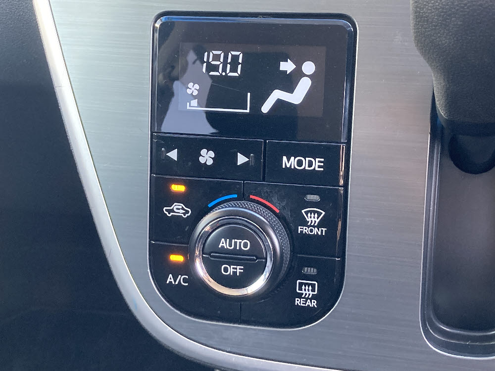 ダイハツ　ムーヴカスタム　RS-SA15枚目