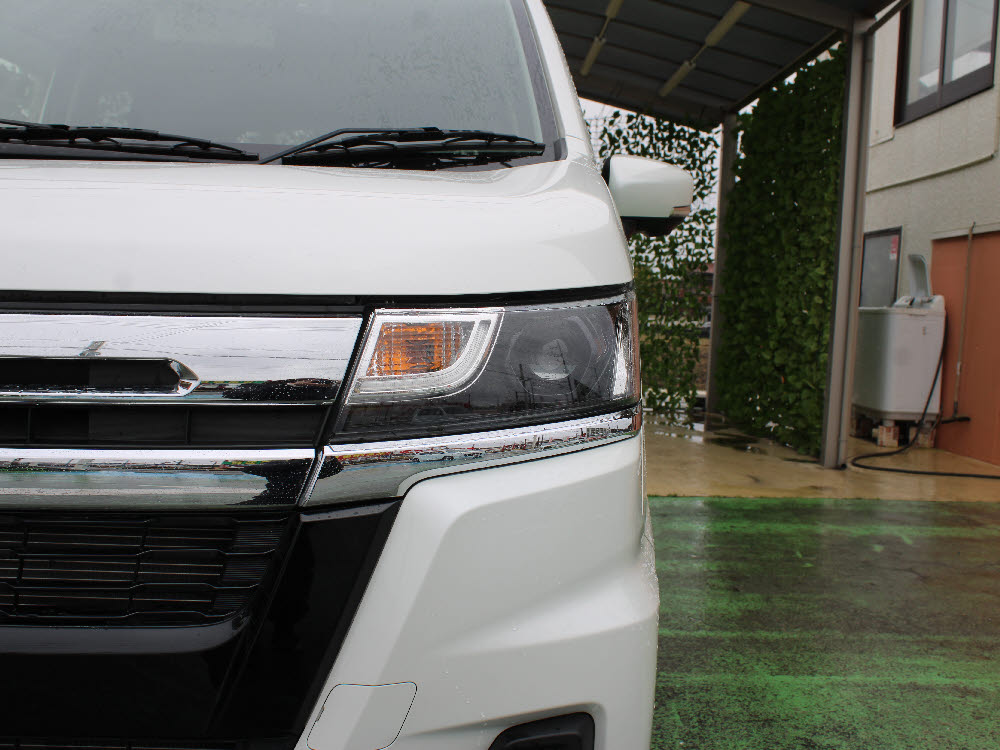 スズキ　ワゴンRカスタムZ HYBRID ZX8枚目