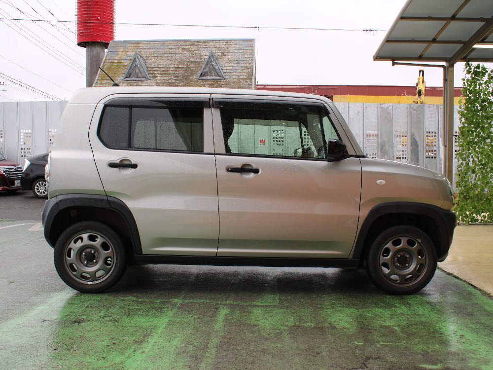 スズキ　ハスラー　A3枚目