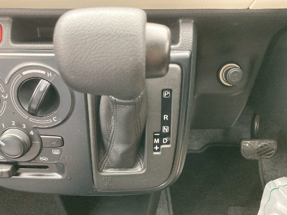 スズキ　アルトバン　VP15枚目