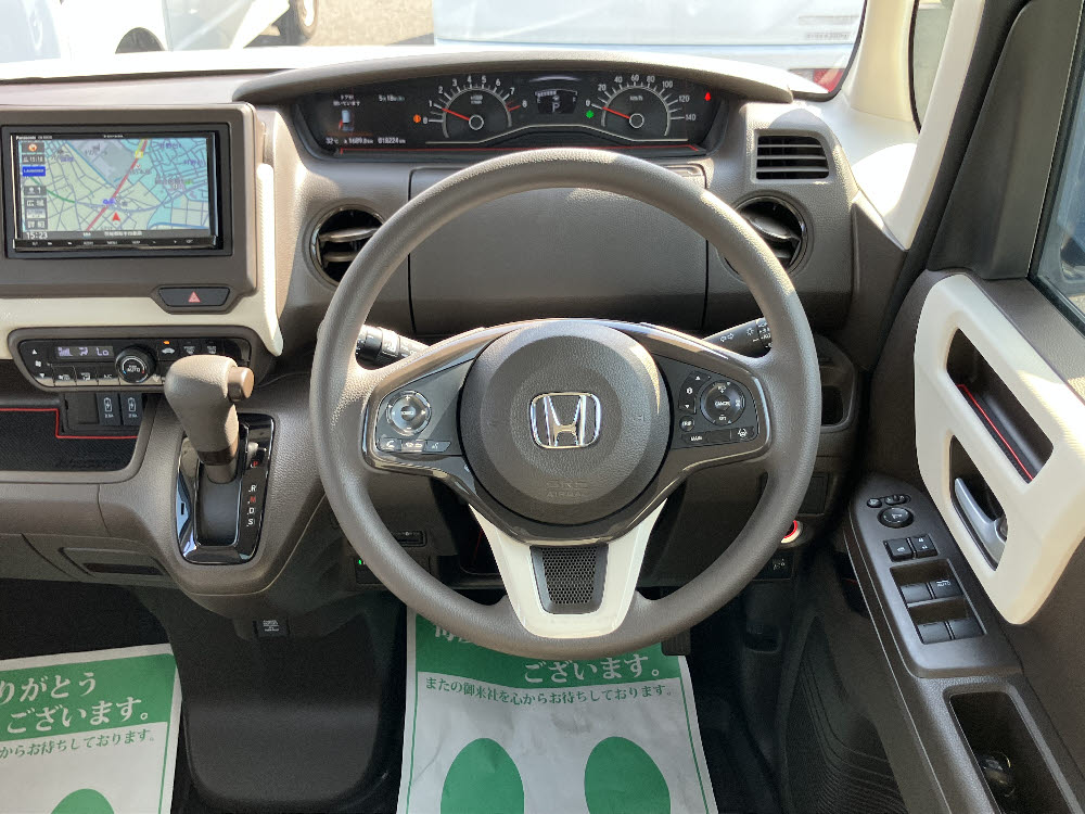 ホンダ N BOX EX スーパースライド18枚目