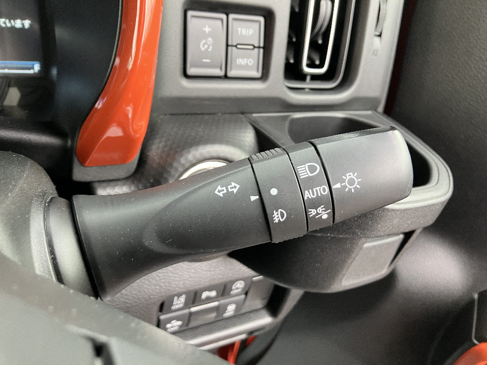 スズキ　ハスラー　HYBRID　X7枚目