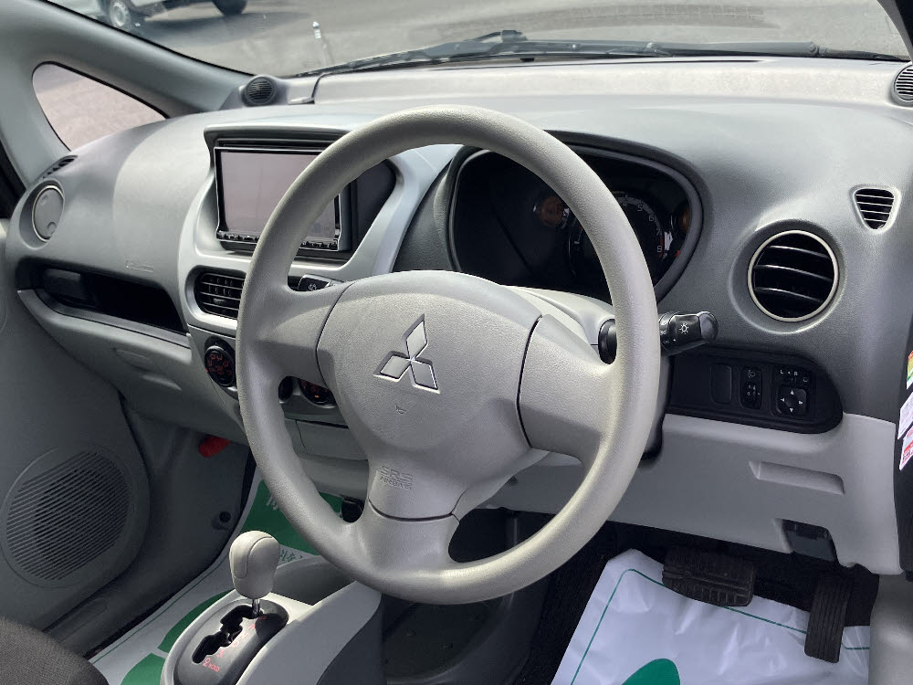 ミツビシ　ⅰ　ビバーチェ　3枚目