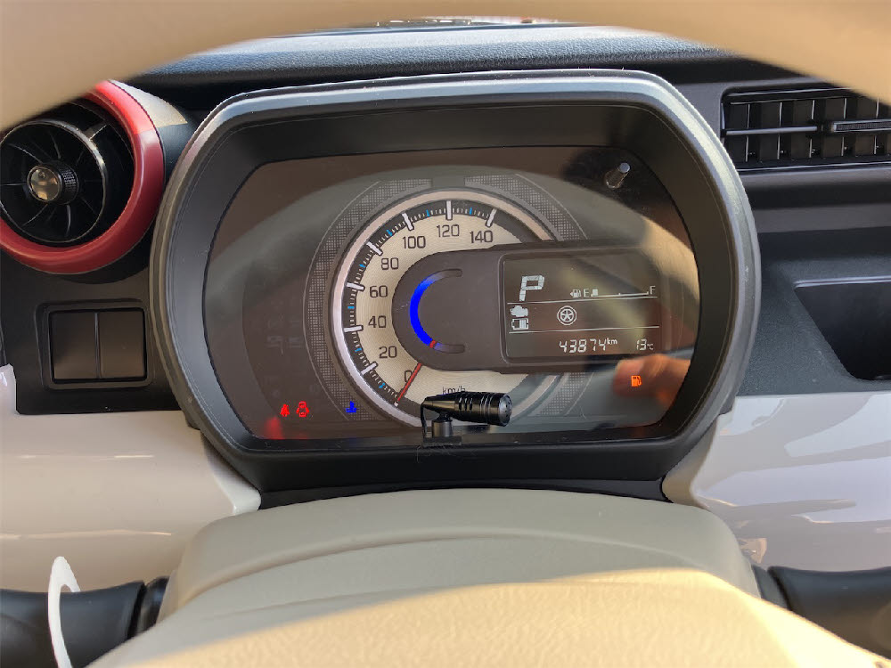 スズキ　スペーシア　HYBRID X 11枚目