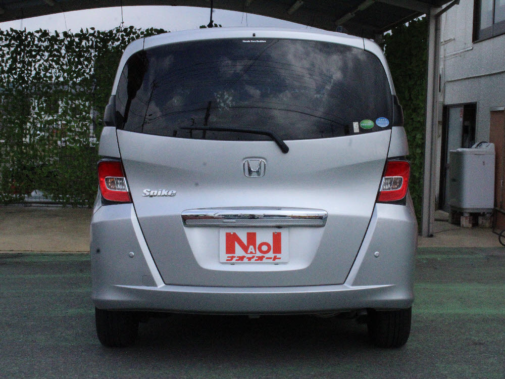ホンダ　フリードスパイク　G　プレミアムエディション5枚目
