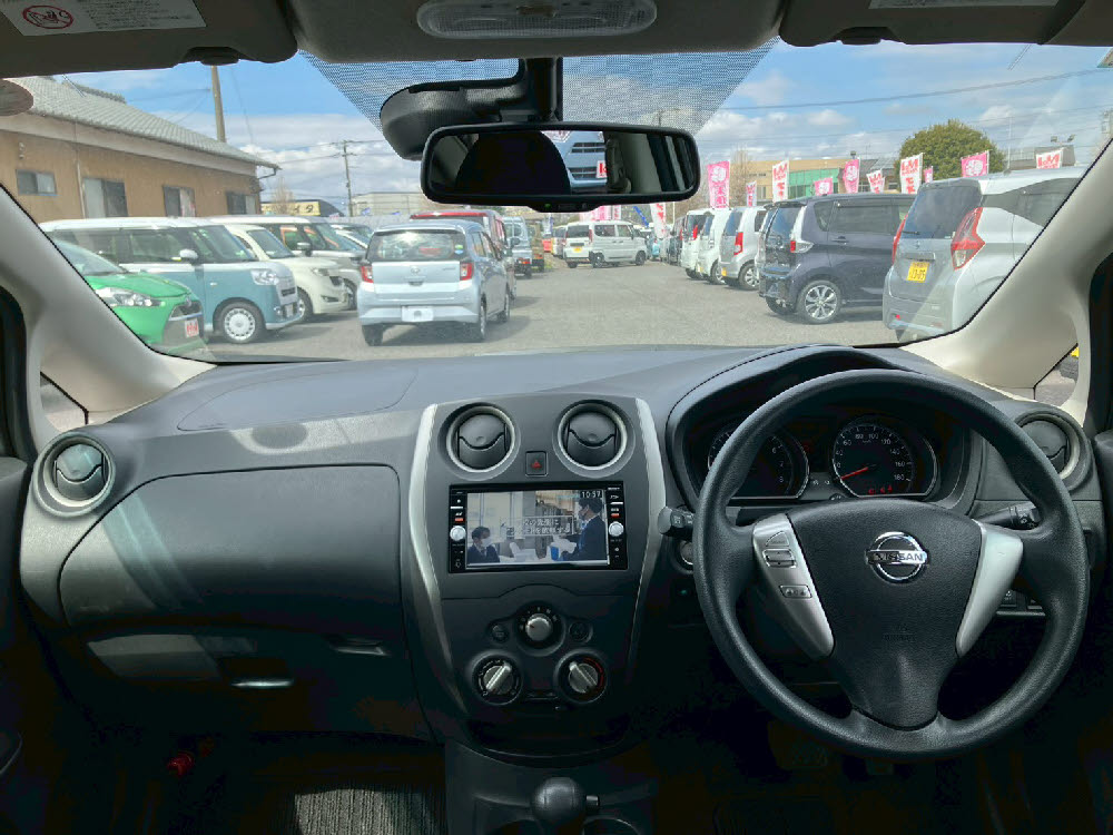 ニッサン　ノート　X11枚目