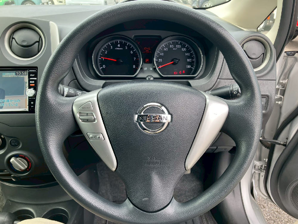 ニッサン　ノート　X12枚目