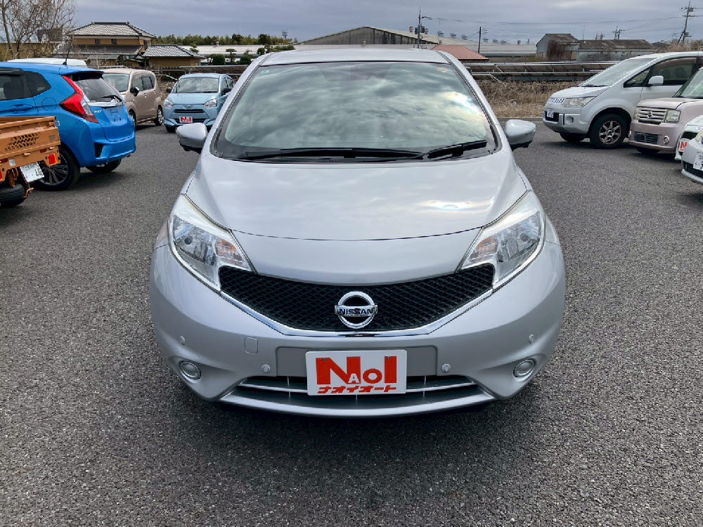 ニッサン　ノート　X1枚目