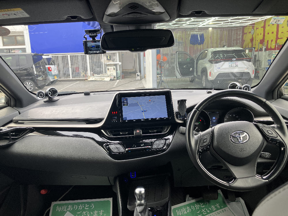 トヨタ C-HR Gハイブリッドモードネロ12枚目