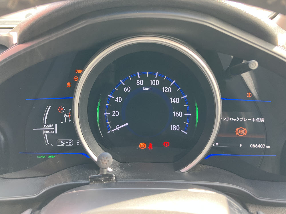 ホンダ　フィットハイブリッド　Lパッケージ14枚目