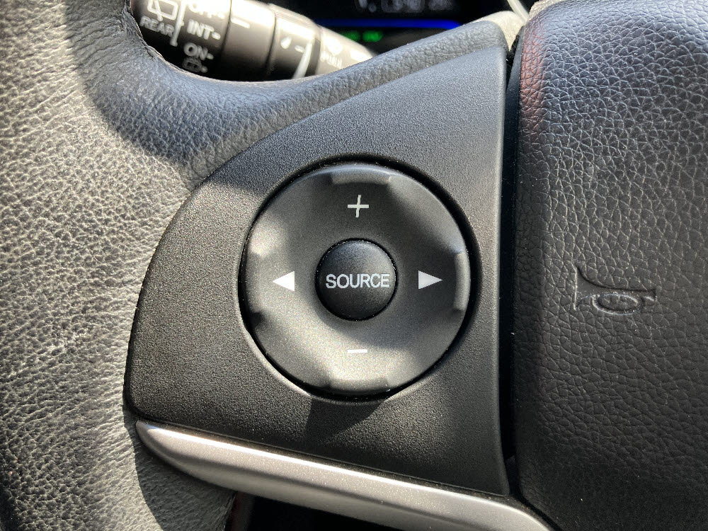 ホンダ　フィットハイブリッド　Lパッケージ15枚目