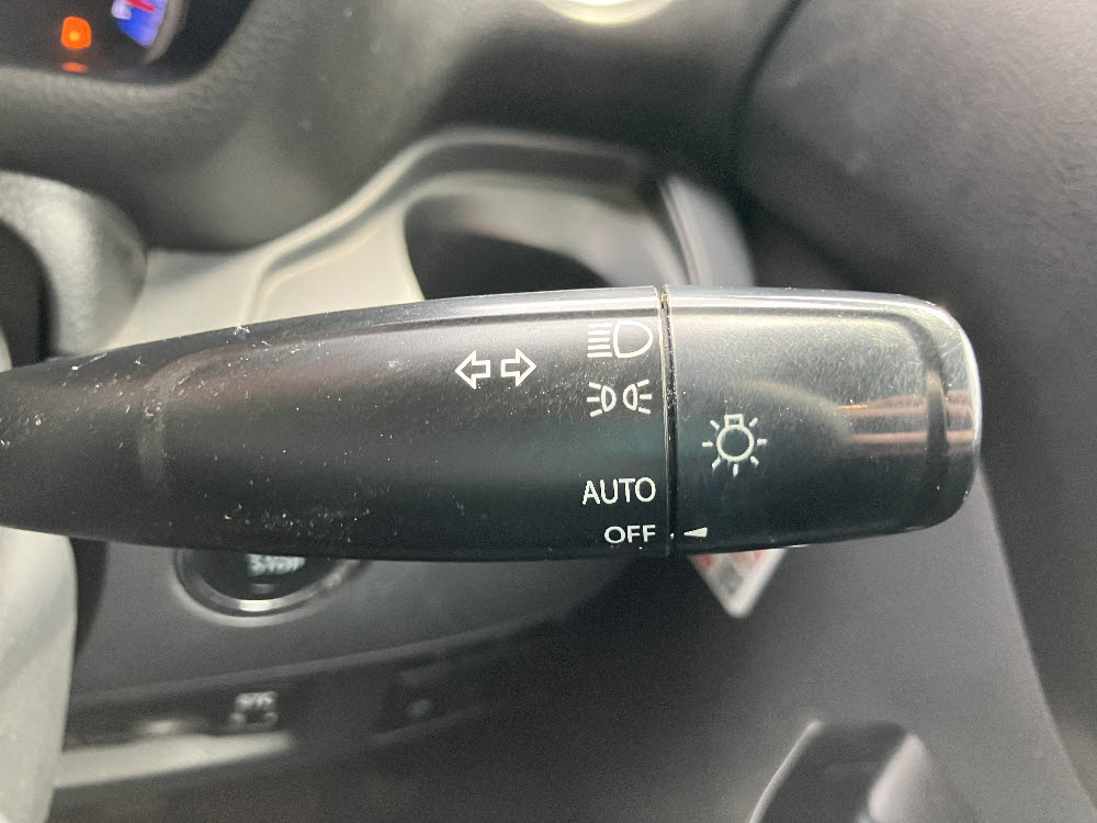 スズキ　スペーシアカスタム　XS17枚目