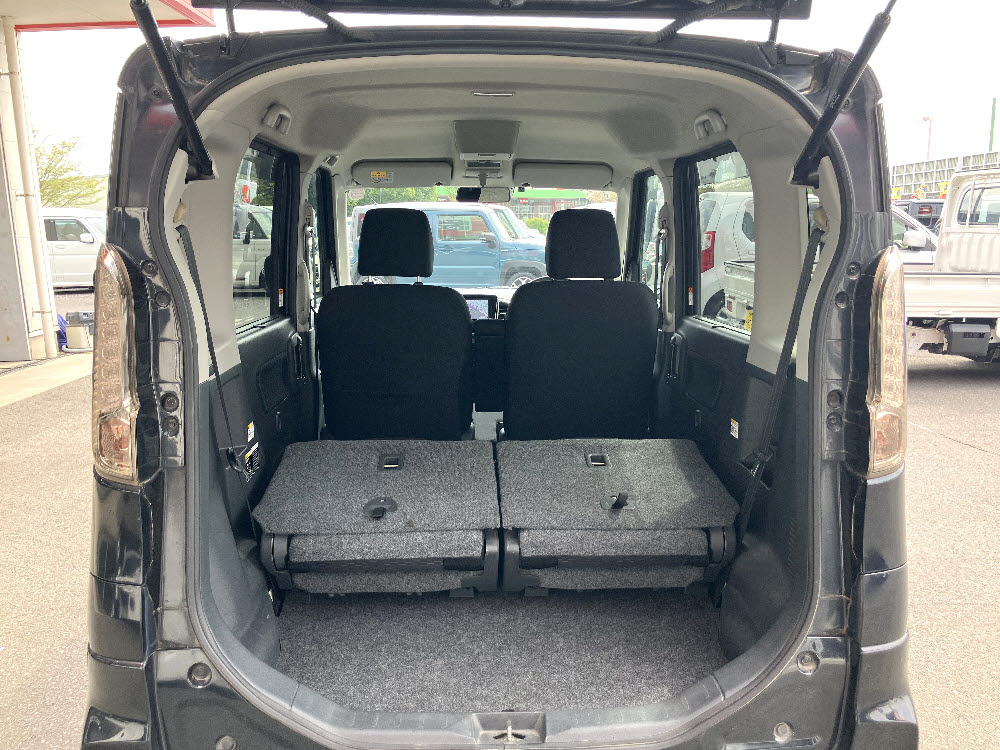 スズキ　スペーシアカスタム　XS8枚目