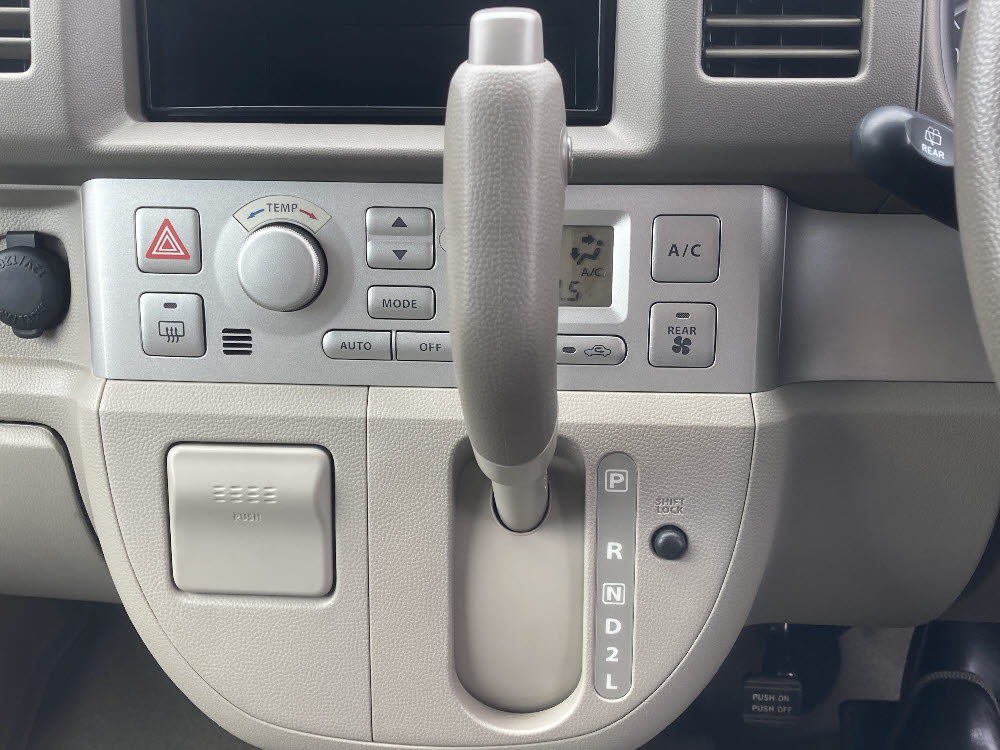 スズキ　エブリィワゴン　PZターボ15枚目