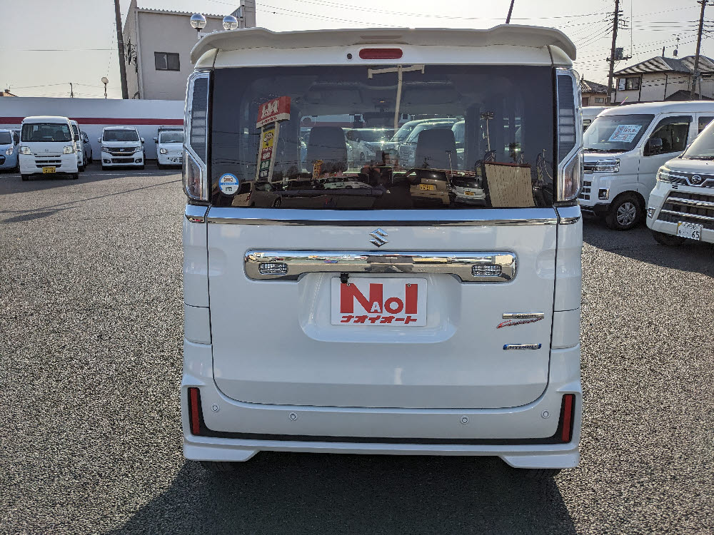 スズキ　スペーシアカスタム　HYBRID XS　10枚目