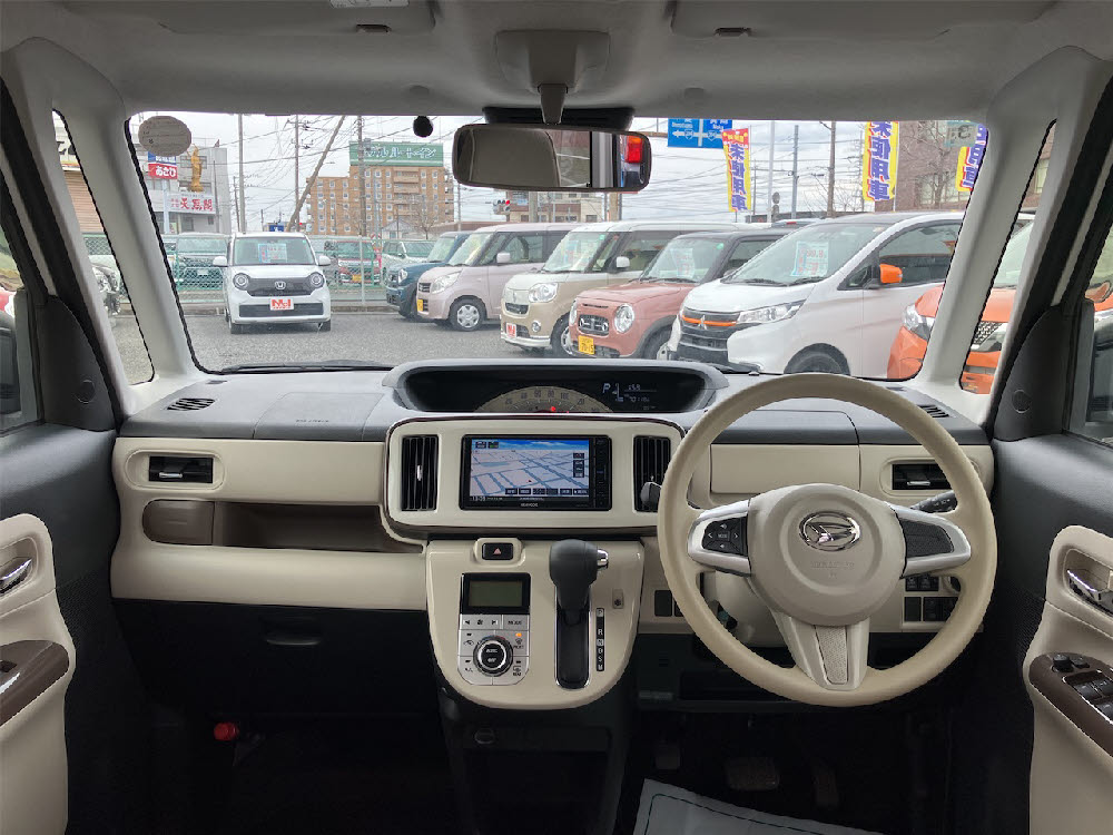 ダイハツ　ムーヴキャンバス　XリミテッドメイクアップSAⅢ6枚目