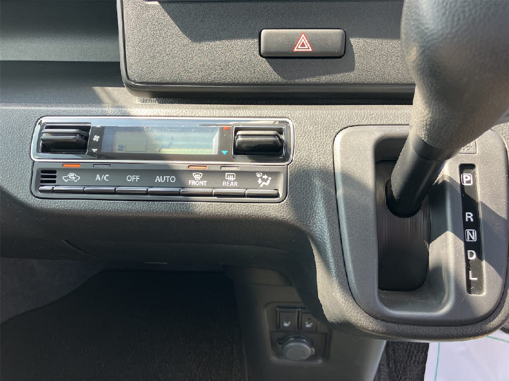 スズキ　ワゴンＲ　25周年記念　ハイブリッドFXリミテッド15枚目