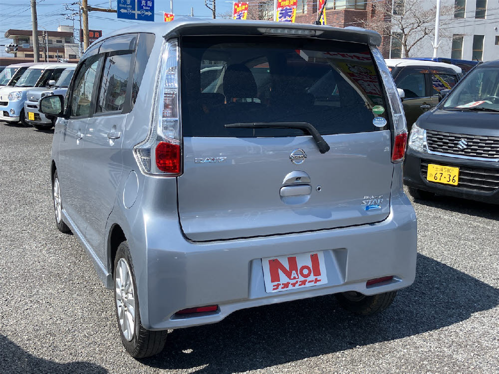 ニッサン　デイズ　ハイウェイスターX5枚目